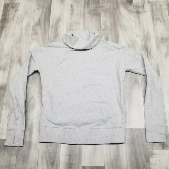 ✅Womens 2 Lululemon Pullover Turtleneck Sweatshirt Lounge/Work Shirt *STAINING - Picture 3 of 12